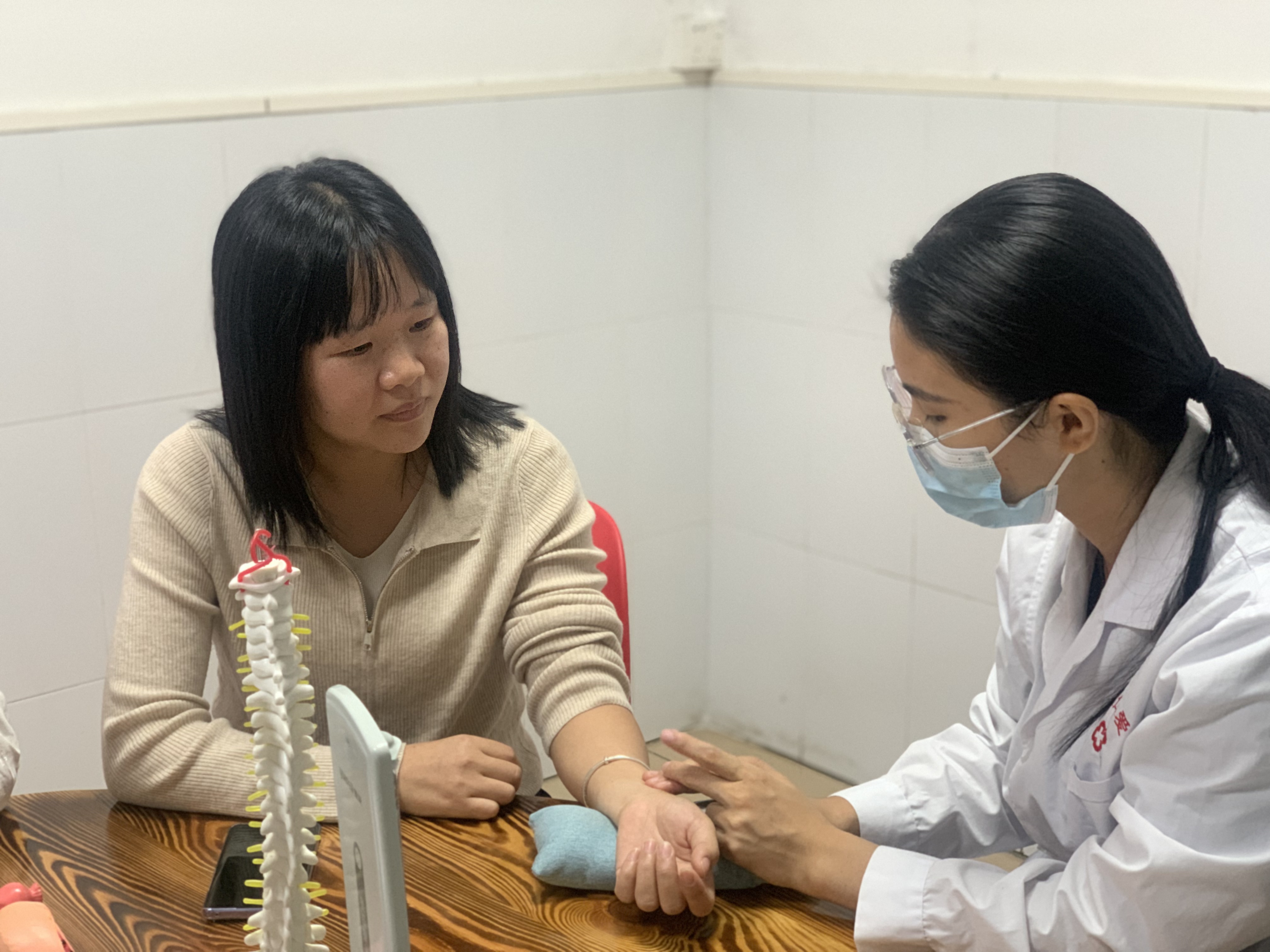 宏展拉伸膜廠家開展員工體檢、義診廣受好評(píng)